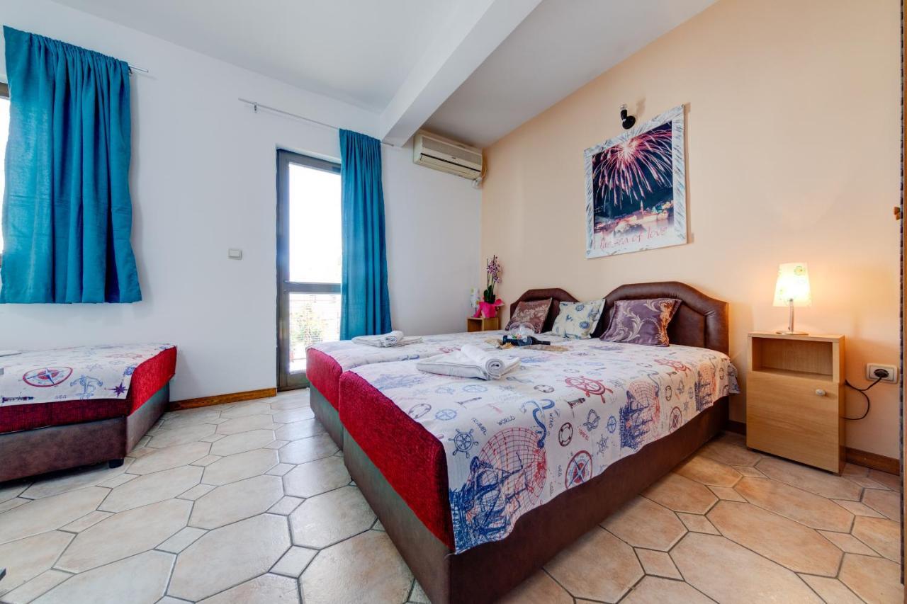 Sunny Grapes Apartments Budva Exterior foto