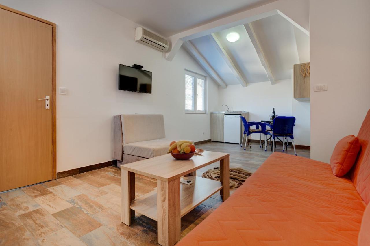 Sunny Grapes Apartments Budva Exterior foto